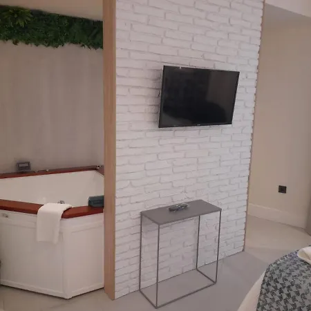 La Puerta De Boutique - Adults Recommended 4*