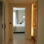 La Puerta De Boutique - Adults Recommended Πανσιόν Nerja
